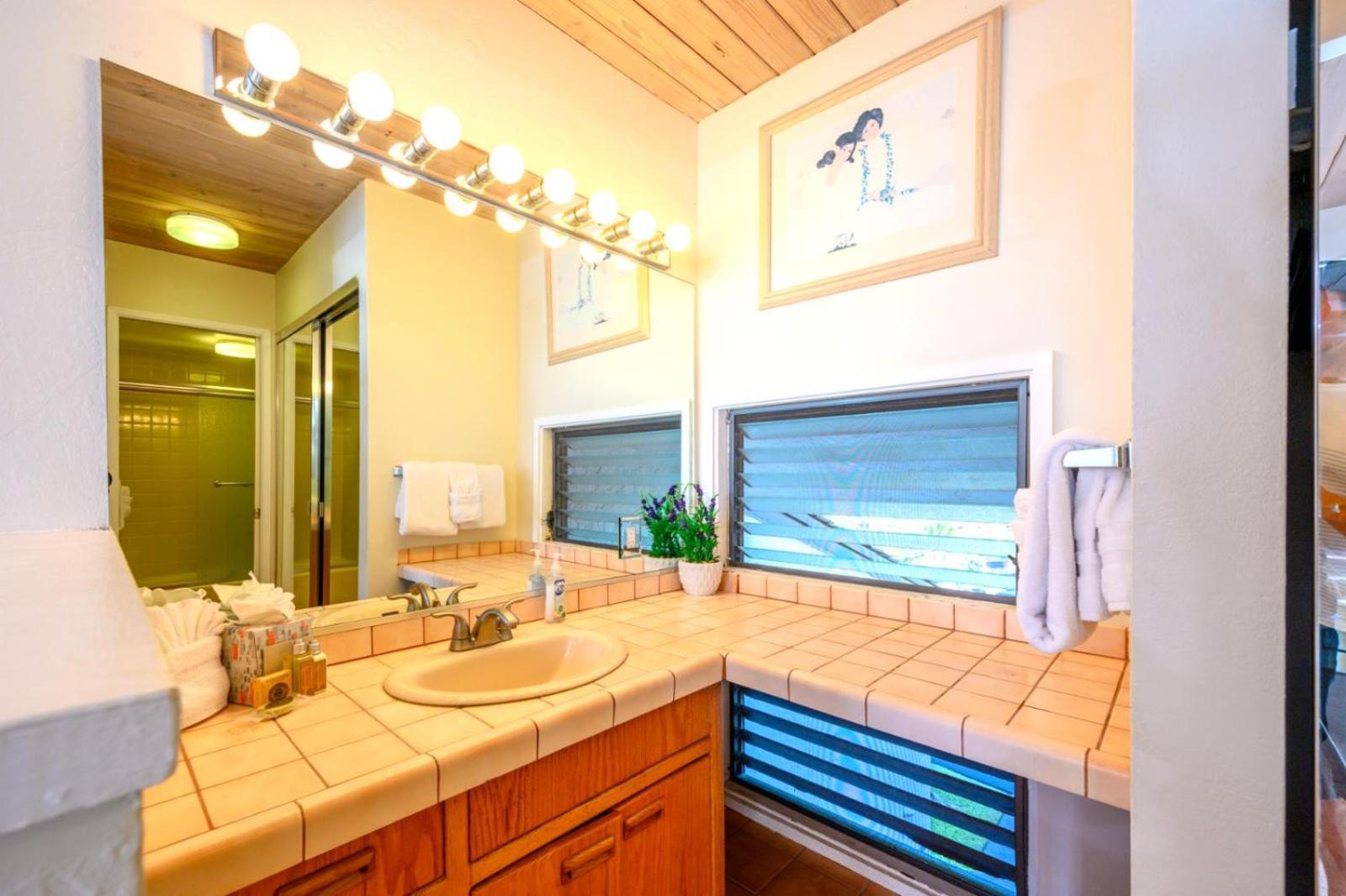 Kbm Resorts Free Car Napili Point Nap-C18 Ocean Front Spacious Villa Kapalua Buitenkant foto